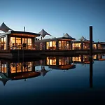 Floating Village Brombachsee 보트호텔