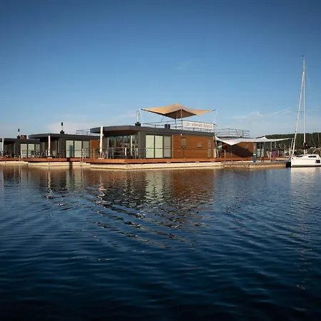 船上ホテル Floating Village Brombachsee プラインフェルト