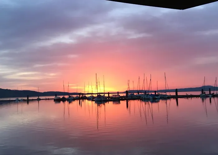 Úszó hotel Floating Village Brombachsee