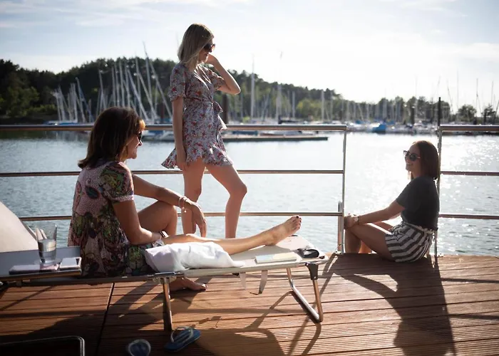 Úszó hotel Floating Village Brombachsee Pleinfeld